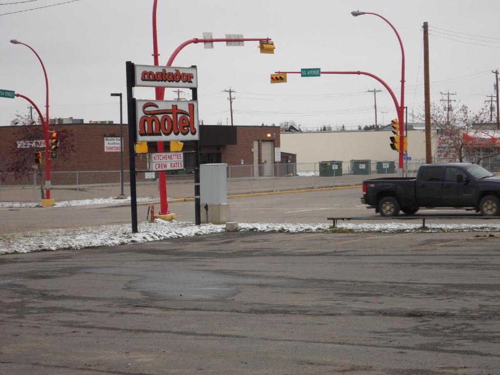 Matador Motel Drayton Valley Exteriér fotografie